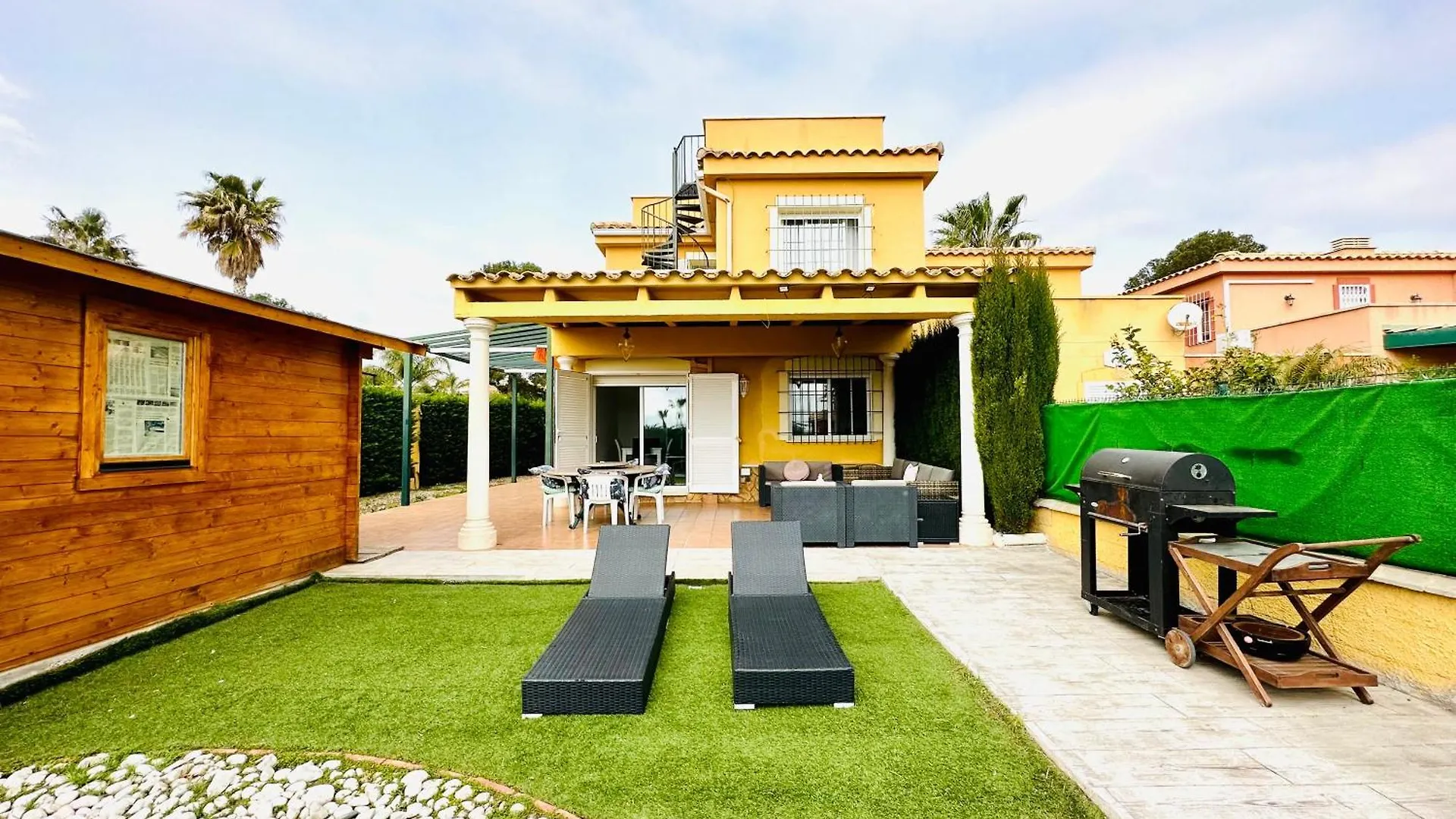 Home Solemio Miami Playa - Only Families